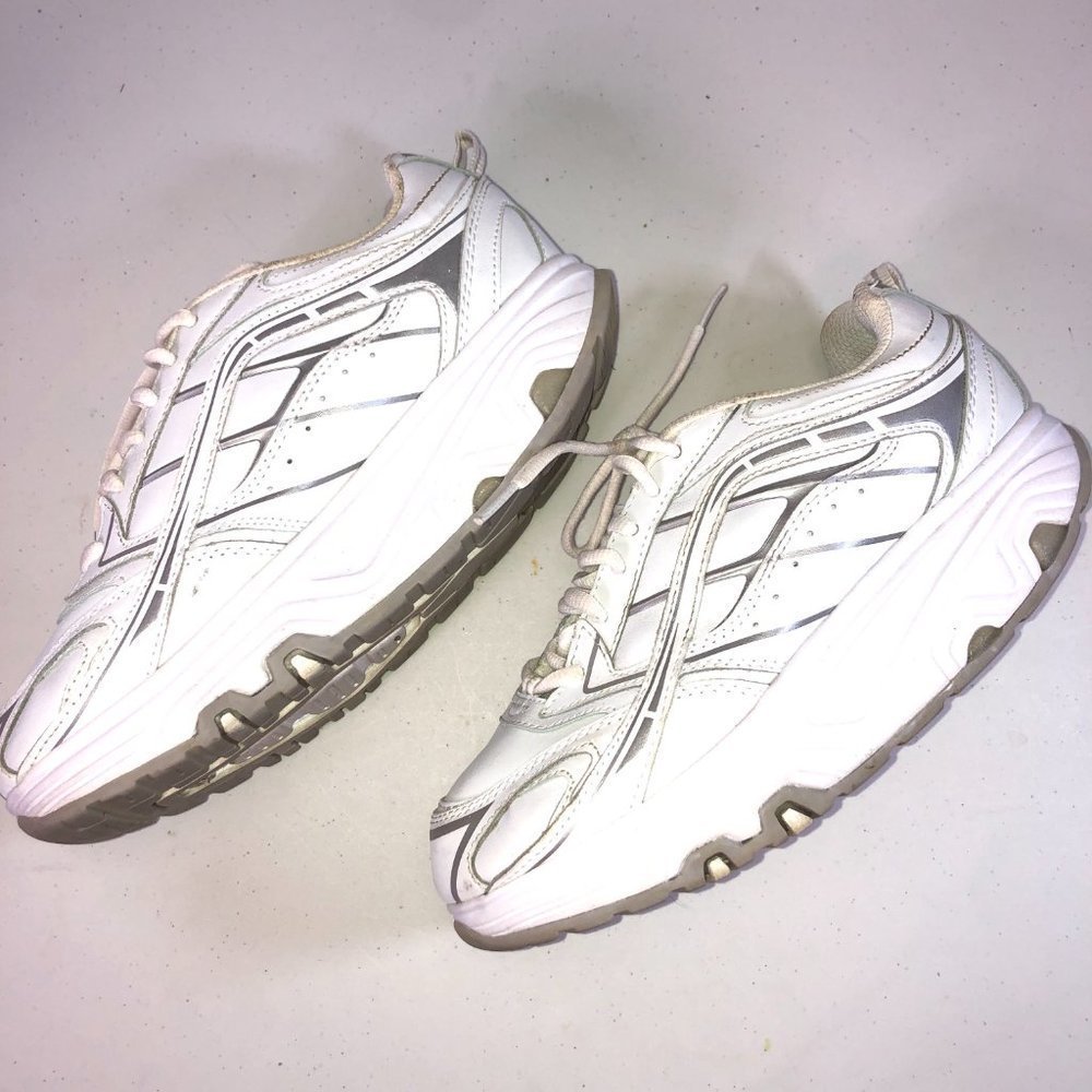 Aspire Dri-Logic Sneakers White Size 7.5